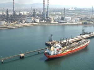 Nijerya dünyanın en çok petrol ürünü ithal eden ülkesi oldu