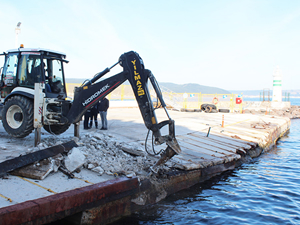 Çanakkale Koltukbarınağı'nda onarım çalışması başladı