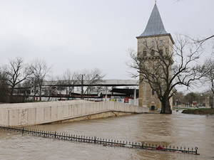 Tunca Nehri'nin debisi yükselişe geçti