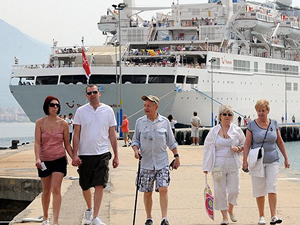 Turizmden elde edilen gelirin 30 milyar doları aşması bekliyor