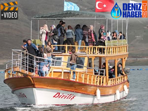 Demirözü Barajı'nda tekne turu yapılıyor