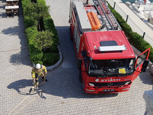 Çeşme Marina'da yangın tatbikatı gerçekleştirildi