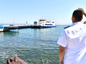 Güzelbahçe'de ilk vapur seferine Aziz Kocaoğlu katılacak