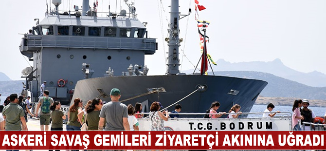 Askeri savaş gemileri ziyaretçi akınına uğradı