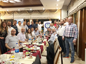 DEFMED üyeleri, iftar yemeğiyle bir araya geldi