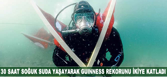 30 saat soğuk suda yaşayarak Guinness rekorunu ikiye katladı