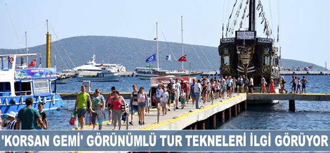 'Korsan gemi' görünümlü tur tekneleri ilgi görüyor