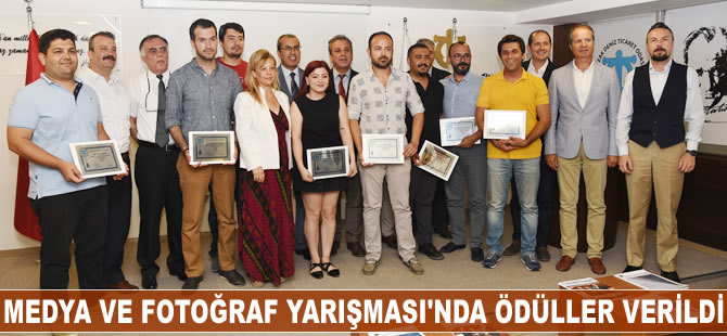 Denizci gazeteciler ödüllerini aldı