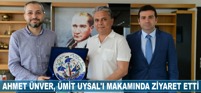 Ahmet Ünver, Ümit Uysal'ı ziyaret etti