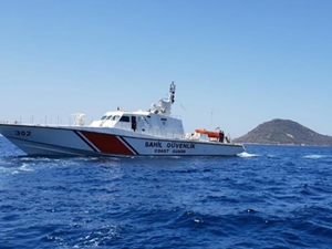 Teknede mahsur kalanları Sahil Güvenlik kurtardı