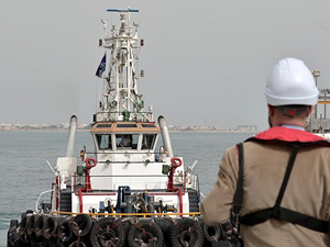 Sadık Zibakelam: Ruhani'nin Hürmüz tehdidi uluslararası anlaşmalara aykırı