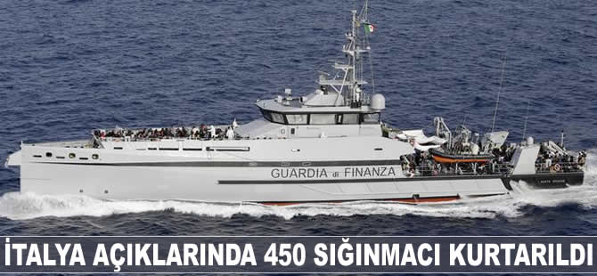 İtalya açıklarında 450 sığınmacı kurtarıldı