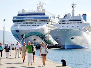 Yılın ilk yarısında Türkiye limanlarına 86 kruvaziyer yanaştı