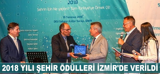2018 Yılı Şehir Ödülleri İzmir'de verildi