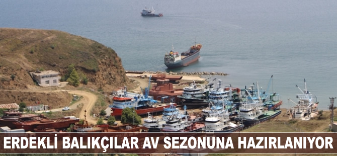 Erdekli balıkçılar av sezonuna hazırlanıyor