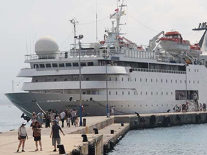 M/S Orient Queen, Alanya'dan demir aldı