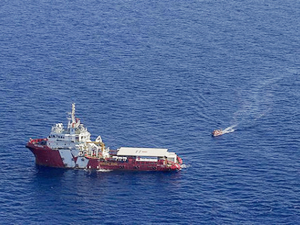 20 ton esrar taşıyan gemiye Akdeniz'de operasyon!