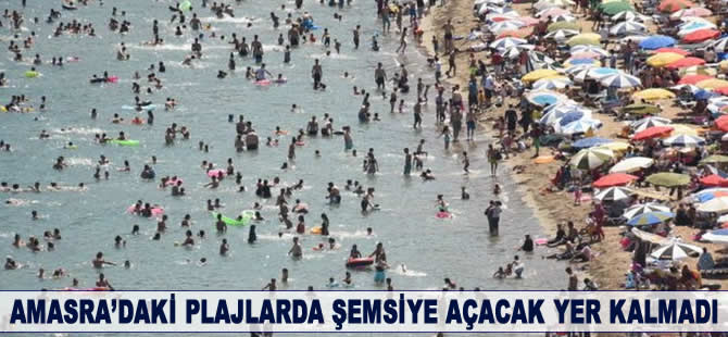Amasra'daki plajlar şemsiye açacak yer kalmadı