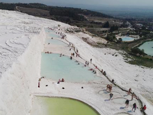 Pamukkale'de hedef 2 milyon ziyaretçiyi ağırlamak