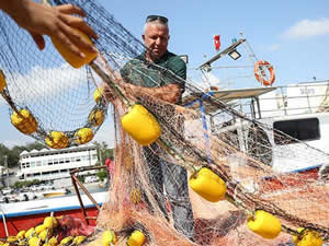İstanbullu balıkçılarda '1 Eylül' hazırlığı devam ediyor