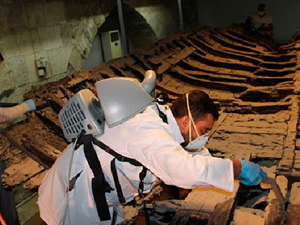 Girne'deki 2 bin 300 yıllık batık gemi restore edildi