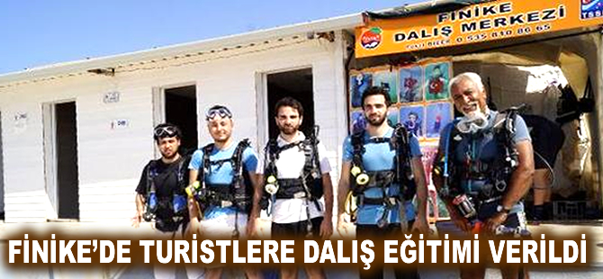 Finike'de turistlere dalış eğitimi verildi