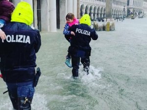 Venedik sular altında kaldı
