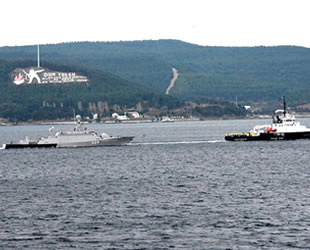 Rus savaş gemisi, Çanakkale Boğazı'ndan römorkörle geçti