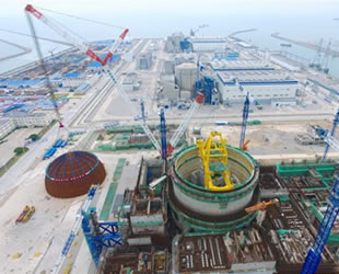 Çin, 'yüzen nükleer santral' inşaatına başladı