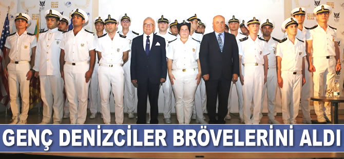 GAÜ’nün genç denizcileri brövelerini aldı