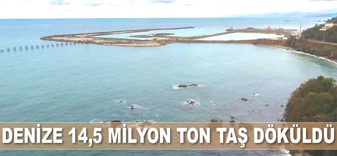 Rize-Artvin Havalimanı için denize 14,5 milyon ton taş döküldü
