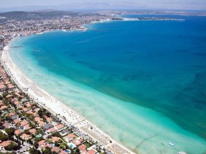 Çeşme'nin ünlü Ilıca Plajı artık ücretsiz olacak