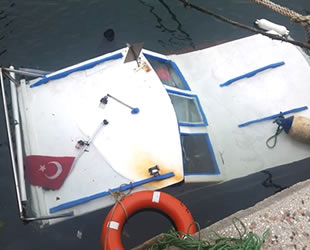 Bandırma’da balıkçı teknesi battı