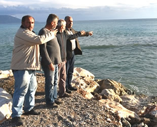 Kumluca’da tekneler için ‘dalgakıran uzatılsın’ talebi