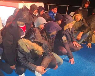 Bodrum’da 10 kişilik teknede 44 kaçak göçmen yakalandı