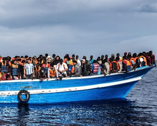 İspanya'ya denizden gelen düzensiz göçmenlerde rekor artış yaşandı