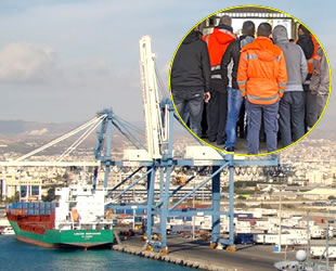 Rum liman işçileri çalışma düzenini protesto etmek için grev yaptı