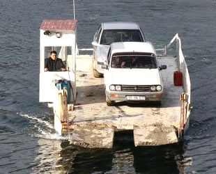 Samsun'da 32 yıldır tehlikeli yolculuk çilesi bitmiyor