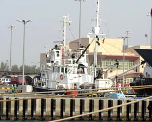Kuveyt ve Mısır'da 6 liman faaliyetlerini durdurdu