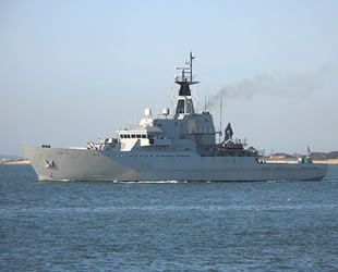 İngiltere, sığınmacıları ‘donanma’yla engelleyecek