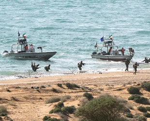 İranlı komutan Muhammed Ali Caferi, Ebu Musa Adası'nı ziyaret etti