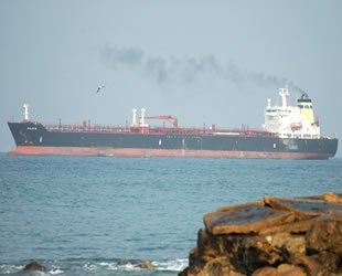 Türkiye, İran'la petrol vanasını kapattı