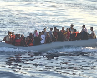 Akdeniz, günde 6 düzensiz göçmene mezar oldu