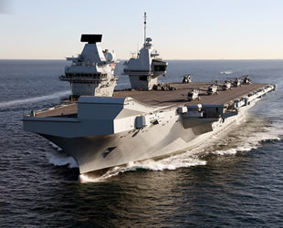 İngiltere, Pasifik Okyanusu'na uçak gemisi yollayacak