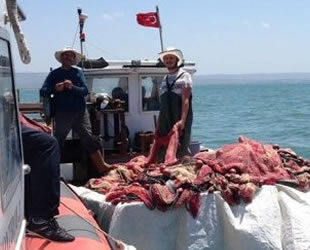 Aydınlı balıkçılara 161 bin lira ceza kesildi