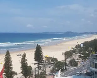 Avustralya’da kasırga nedeniyle 11 plaj kapatıldı
