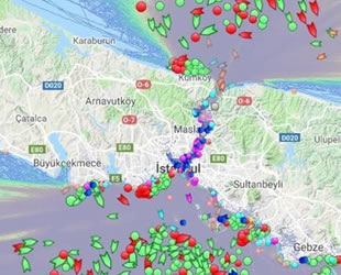 İstanbul Boğazı'nda transit gemi geçişlerinde aksama yaşanıyor