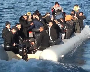 Çeşme'de 44 kaçak göçmen yakalandı