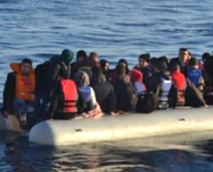 Tunus’ta 63 düzensiz göçmen kurtarıldı