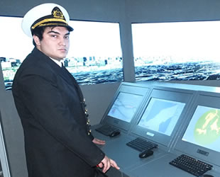 Bandırma Denizcilik Fakültesi laboratuvarları son teknoloji ile eğitim veriyor